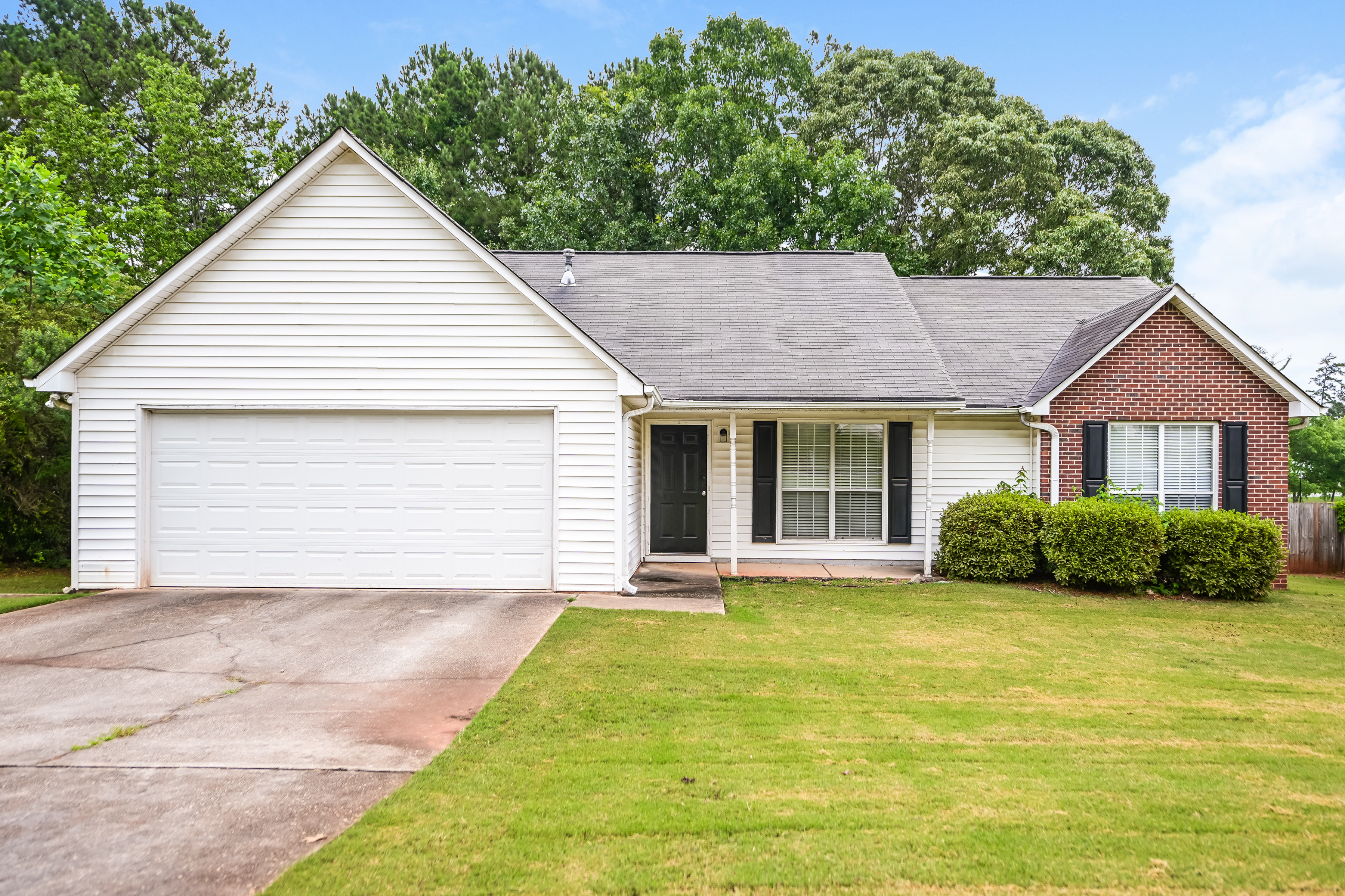 12246 Cypress Way Fayetteville, GA 30215